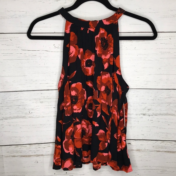 Volcom Tops - NWT Volcom floral top